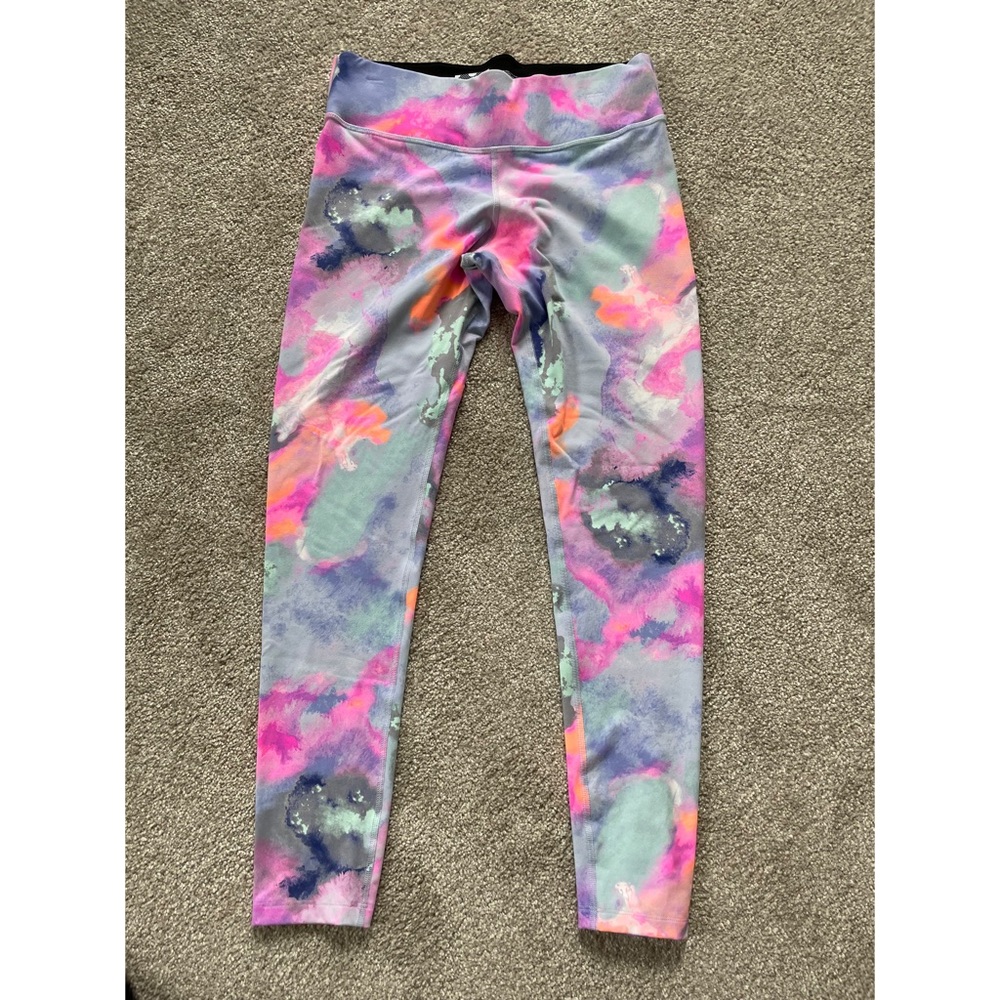 VS pink bright color ultimate leggings M
